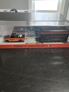 M2 1992 Chevy 1500 454 SS & 85 Camero IROC Z Hauler